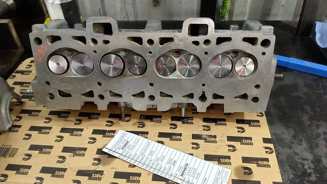 Продажа ВАЗ 2113 2005 года - Легковые автомобили (Авто) в Неизвестно