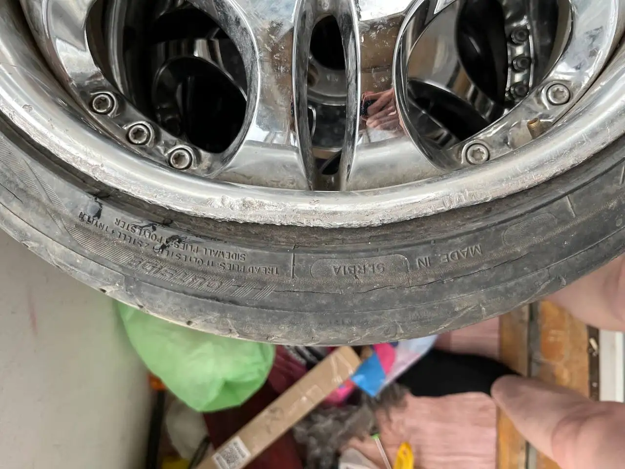 Продам 17 диски с резиной - Запчасти (Авто) в Неизвестно