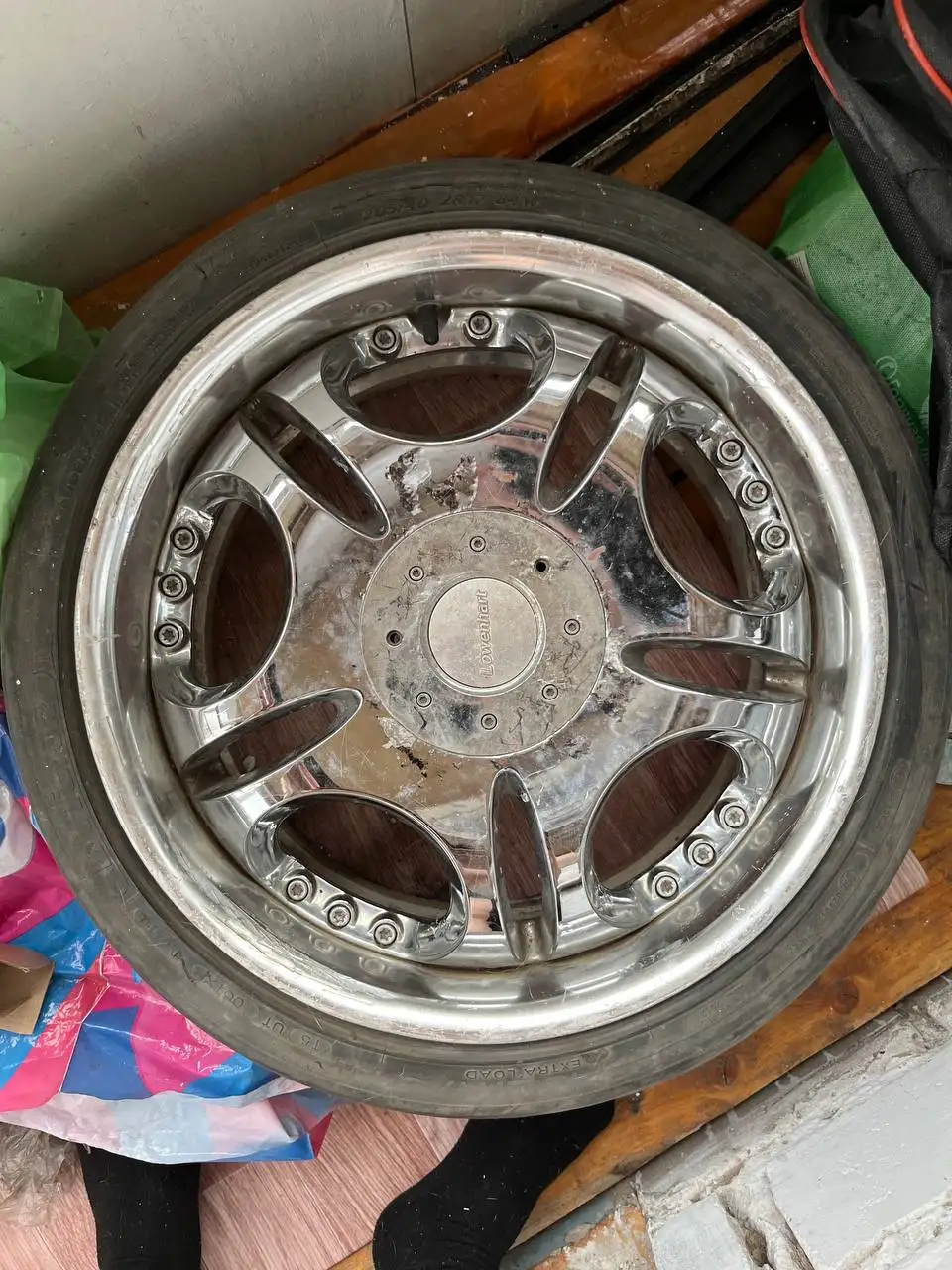 Продам 17 диски с резиной - Запчасти (Авто) в Неизвестно