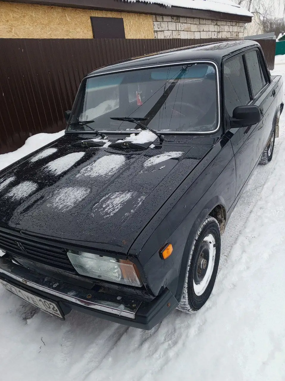 Автомобиль 2010 года с пробегом 135 тыс. км - Легковые автомобили (Авто) в Октябрьский