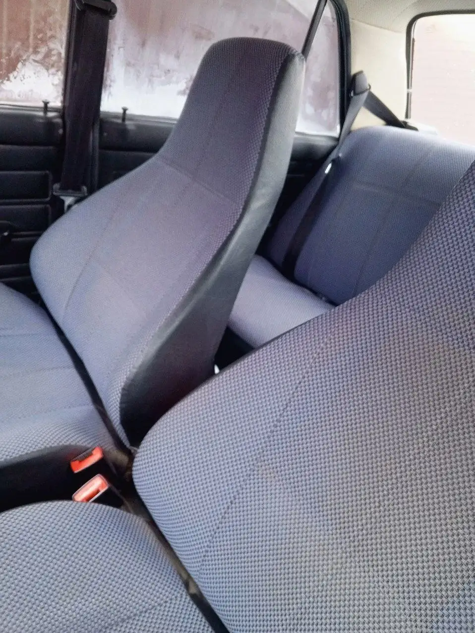 Автомобиль 2010 года с пробегом 135 тыс. км - Легковые автомобили (Авто) в Октябрьский