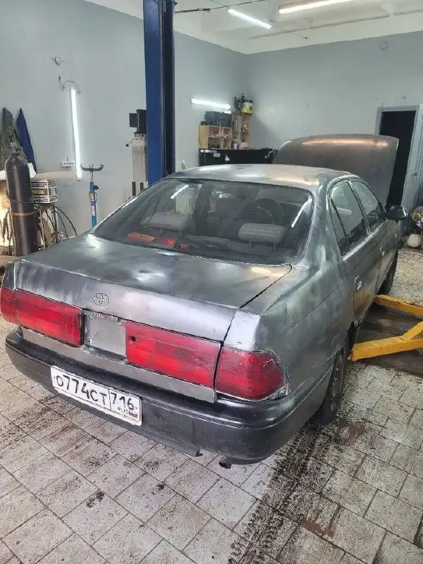 Продажа автомобиля Карина 1992 года с проблемой двигателя - Легковые автомобили (Авто) в Волжск