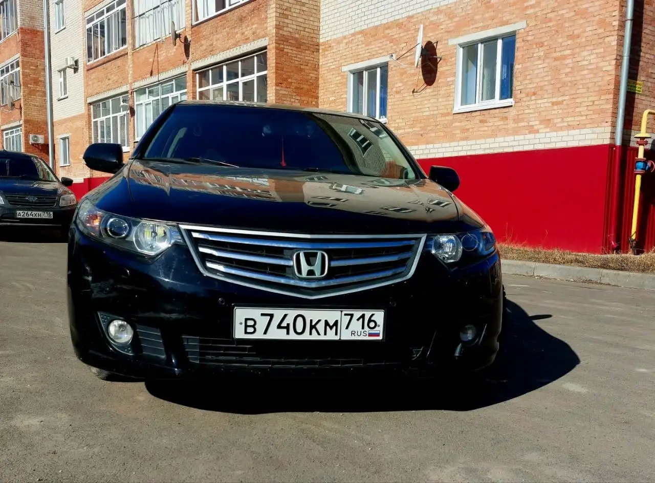 Продается Honda Accord 2008 года - Легковые автомобили (Авто) в Чистополь