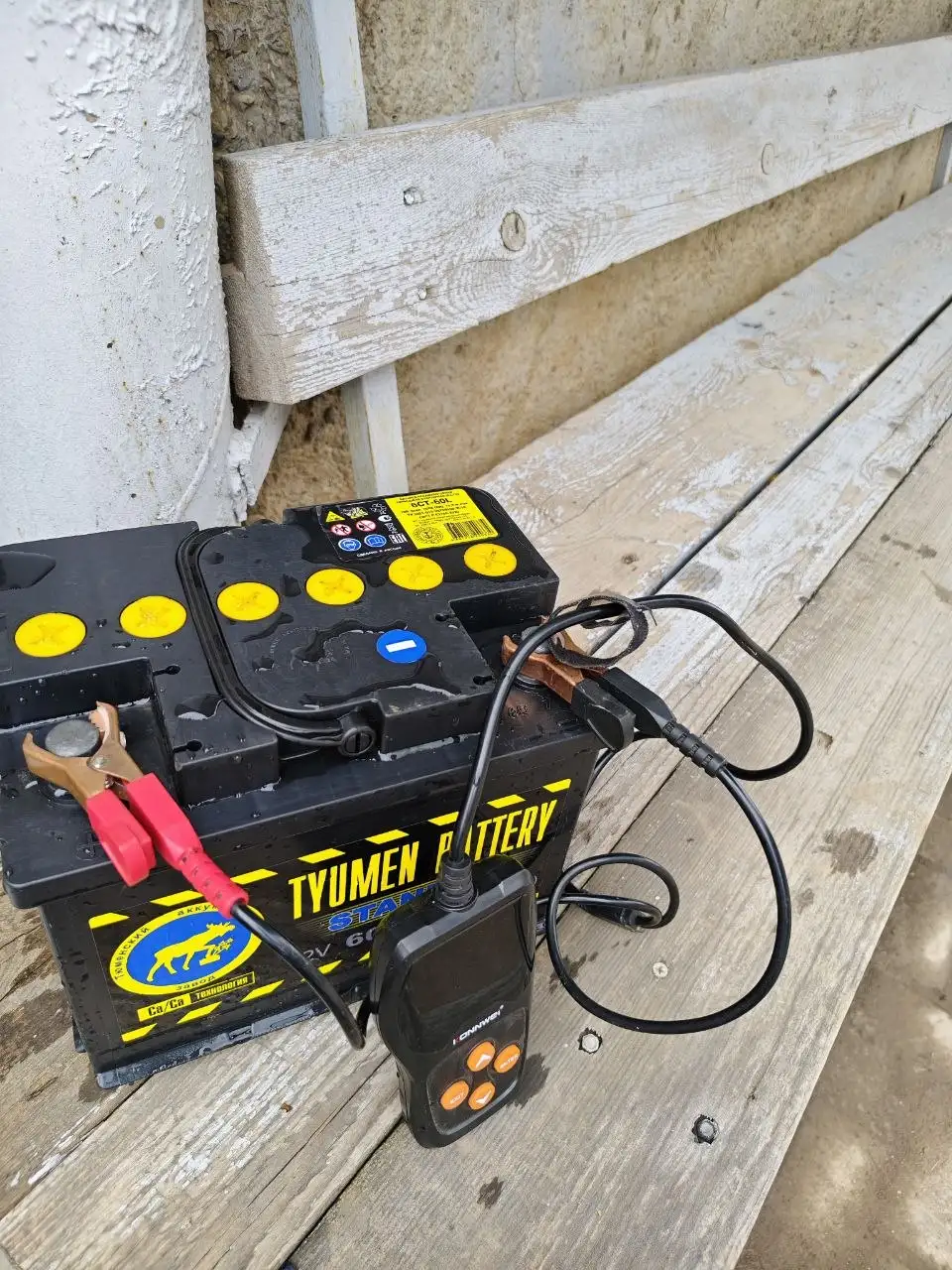 Продам аккумулятор в отличном состоянии - Аккумуляторы (Запчасти) в Октябрьский