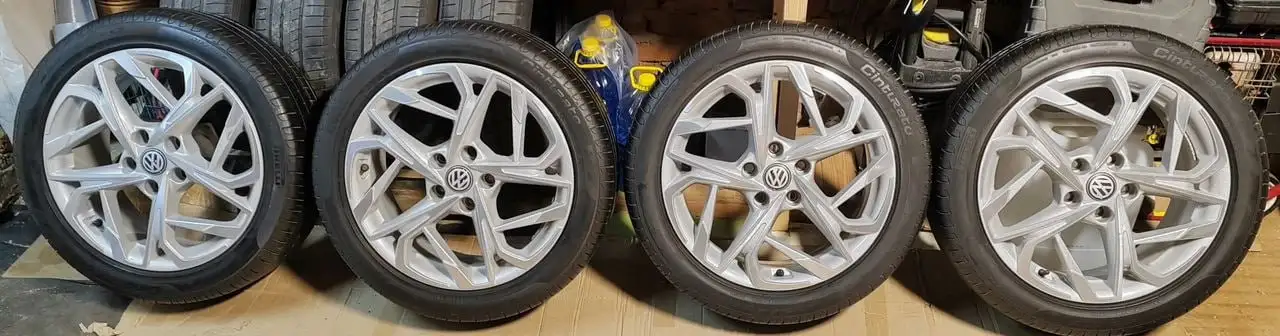 Комплект колес P17 225/45 5x112 ЦО 57.1 - Запчасти (Авто) в Неизвестно