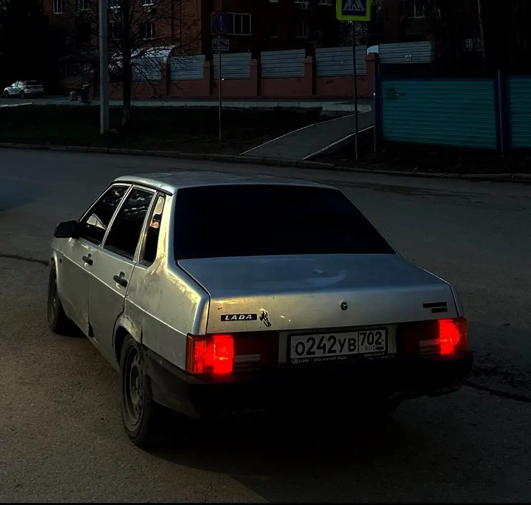 Продажа автомобиля ВАЗ 21099 2003 года - Легковые автомобили (Авто) в Неизвестно