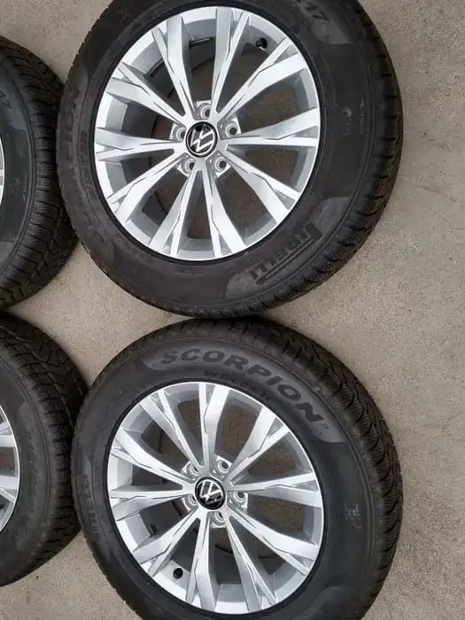 Колеса VW Tiguan, Audi Q3, Skoda Kodiaq, Karoq 215/65 R17 летние - Запчасти (Авто) в Неизвестно