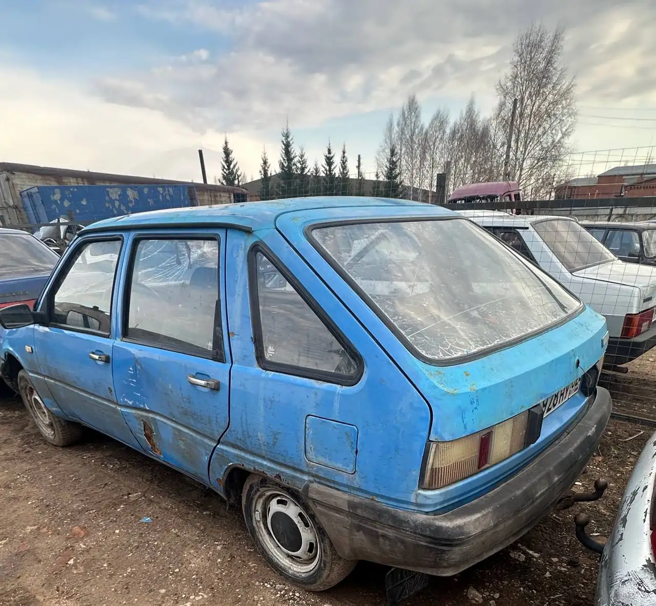 Продажа автомобиля Ода с дефектами - Легковые автомобили (Авто) в Неизвестно