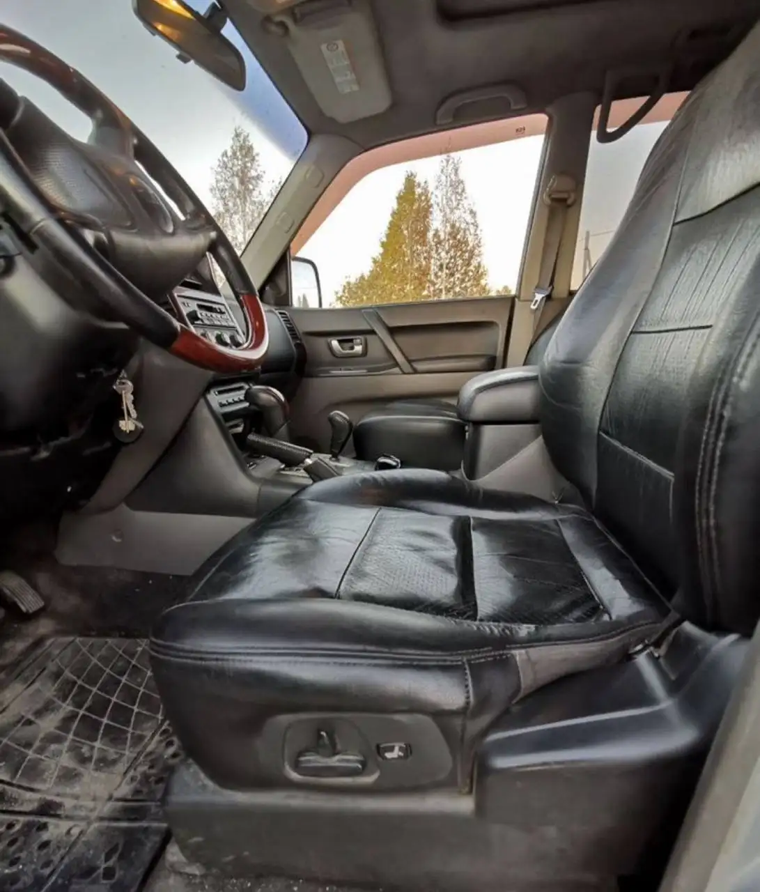 Паджеро 2006 3.5 Автомат - Внедорожники (Авто) в Екатеринбург