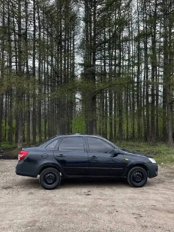 Продажа LADA Granta 2012 года - Легковые автомобили (Авто) в Неизвестно