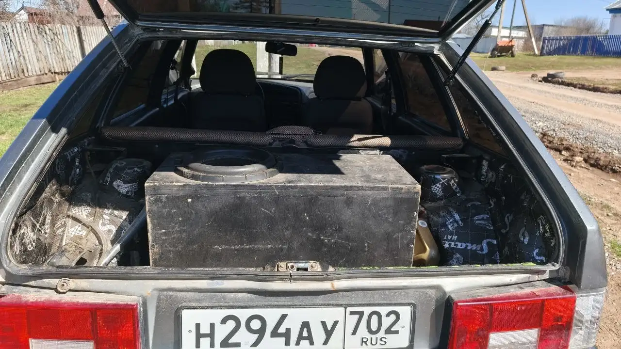 Продажа ВАЗ 2114 2005 года с аудиосистемой - Авто в Неизвестно