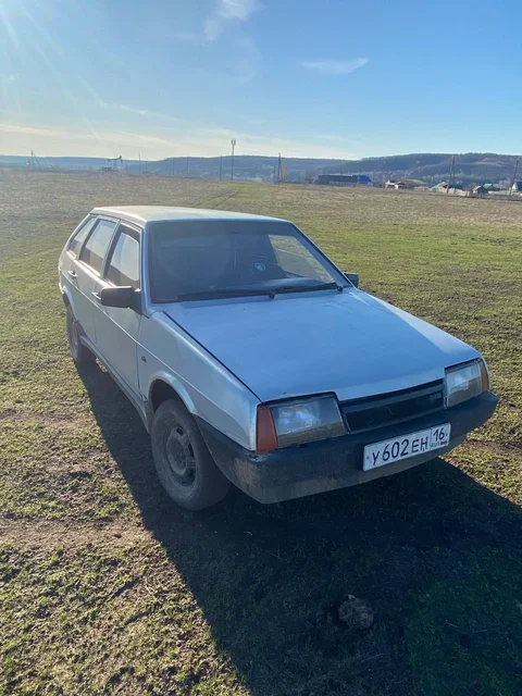 Продажа ВАЗ 2109 Карб - частное объявление в Верхнетроицкий