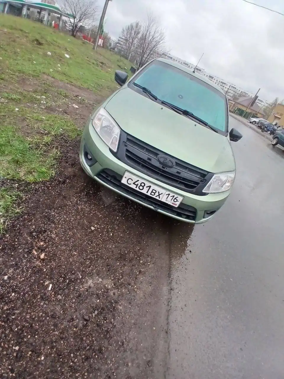 Лада Гранта 2013 - null (Авто) в Октябрьский