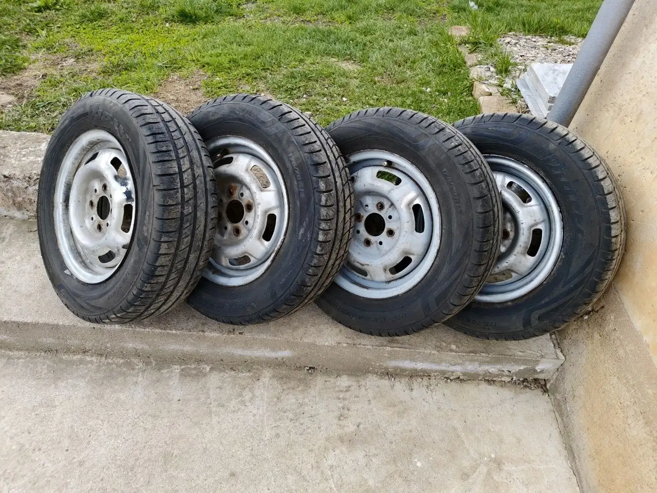 Колёса R13 4x98 на АвтоВАЗ - Колёса (Авто) в Октябрьский