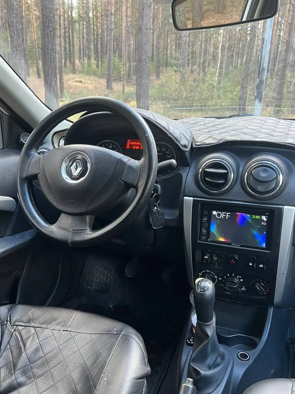 Nissan Almera 2014 - Легковые авто (Авто) в Набережные Челны