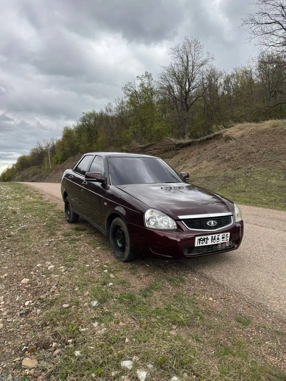 Продам Приору 16 клапанов - Легковые автомобили (Авто) в Неизвестно