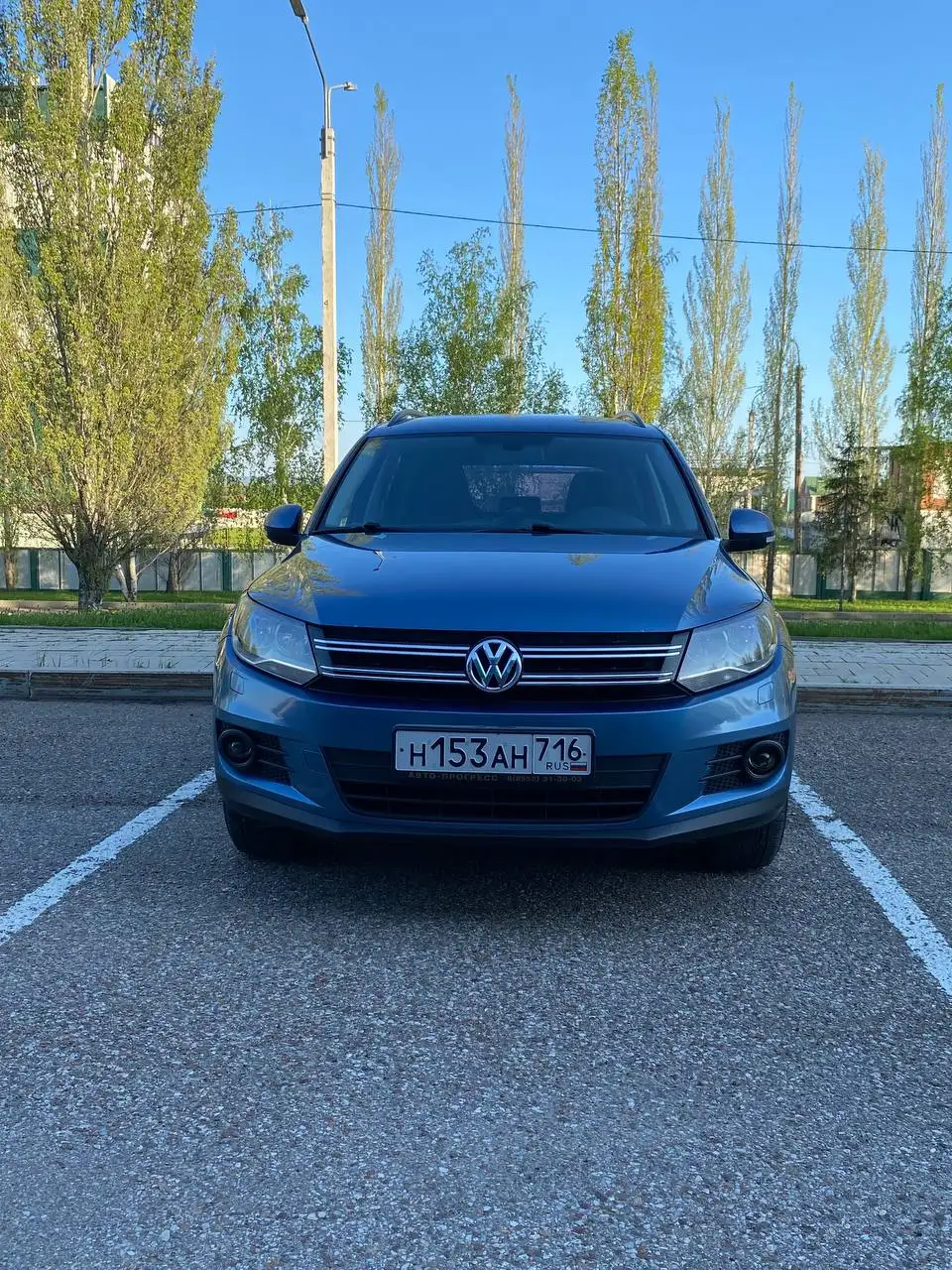 Volkswagen Tiguan 2012 - Авто в Уфа