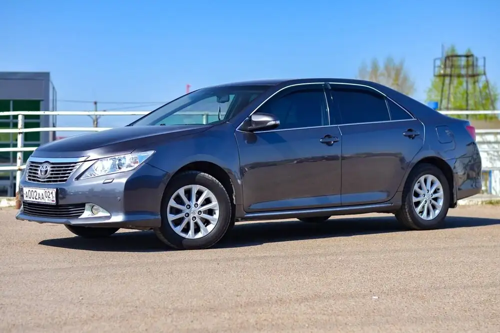 Toyota Camry 2013 - Легковые автомобили (Авто) в Канаш