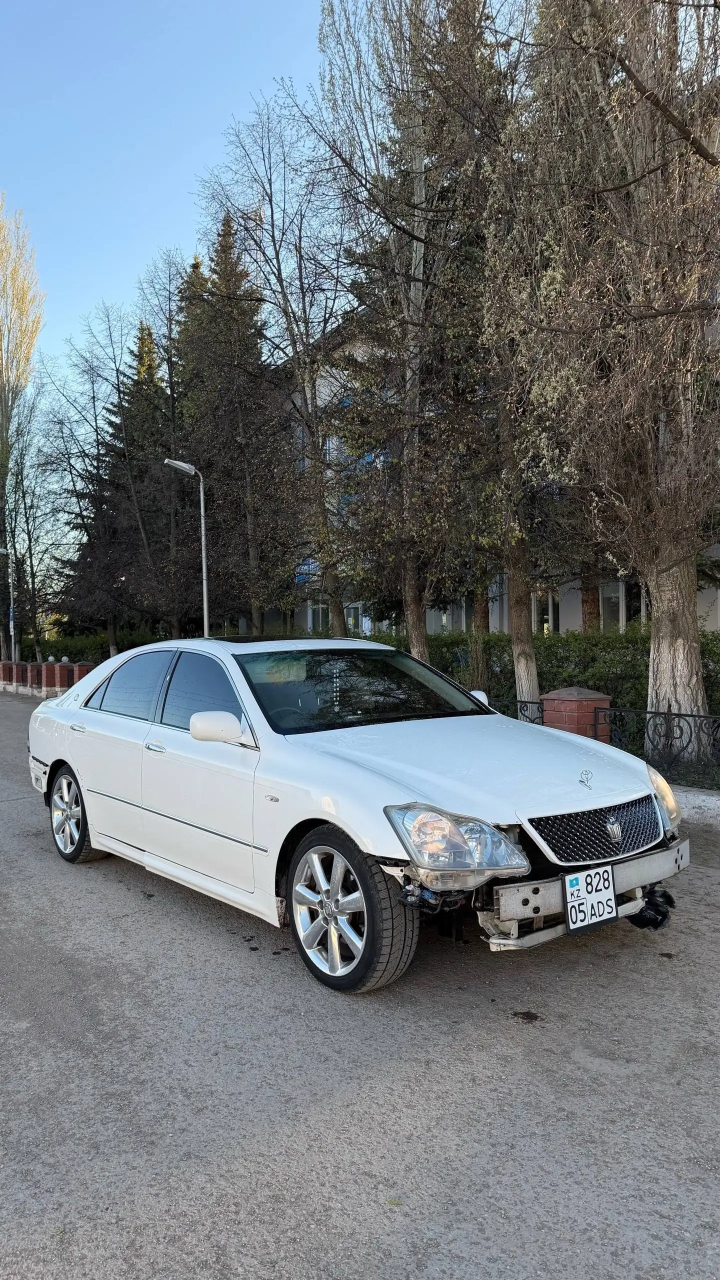 Toyota Crown Athlete 50th Anniversary - Легковые автомобили (Авто) в Неизвестно