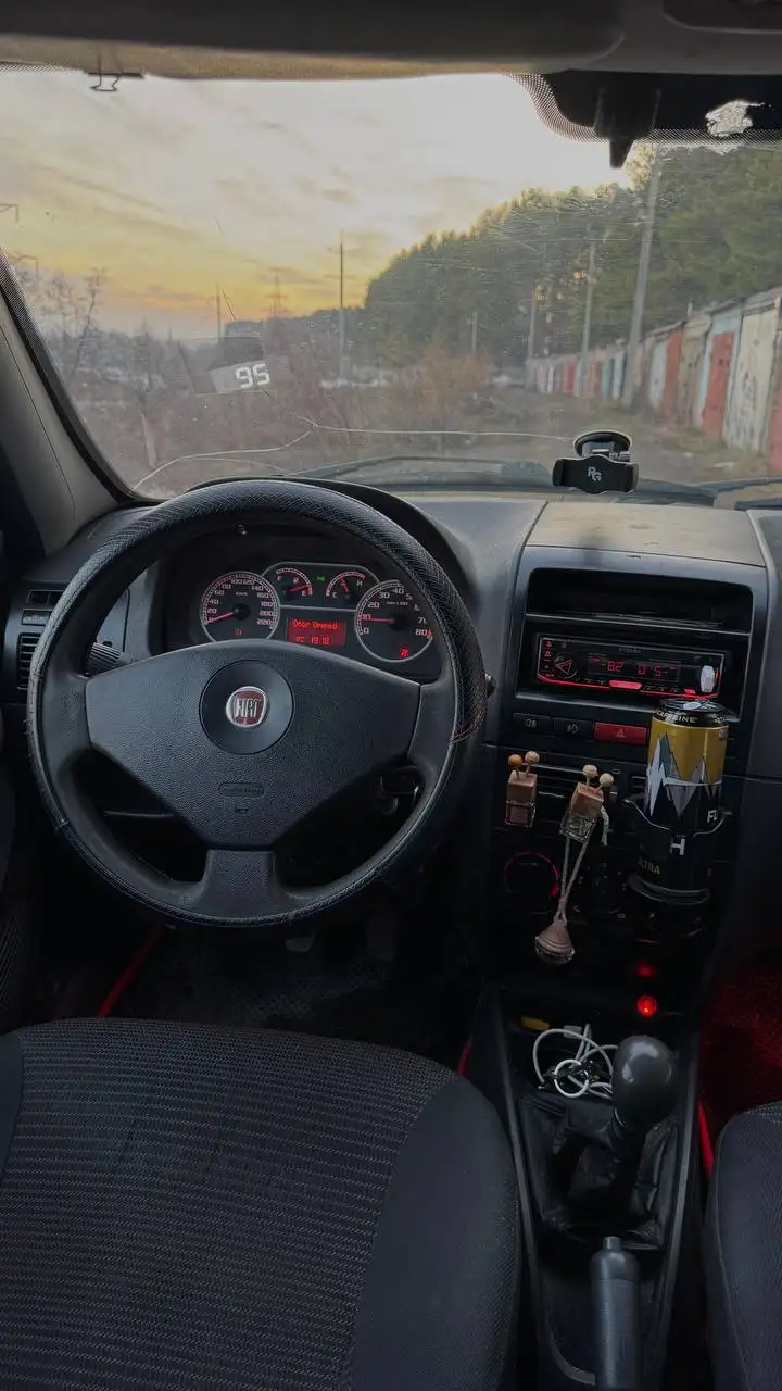 Fiat Albea 2011 - Авто в Уфа