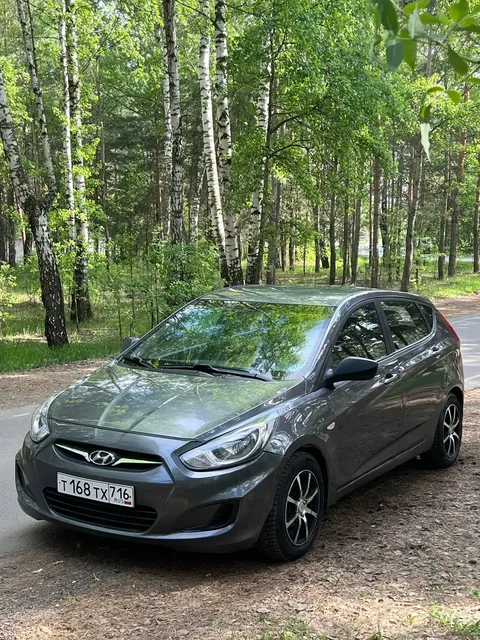 Hyundai Solaris 2011 - Авто в Набережные Челны