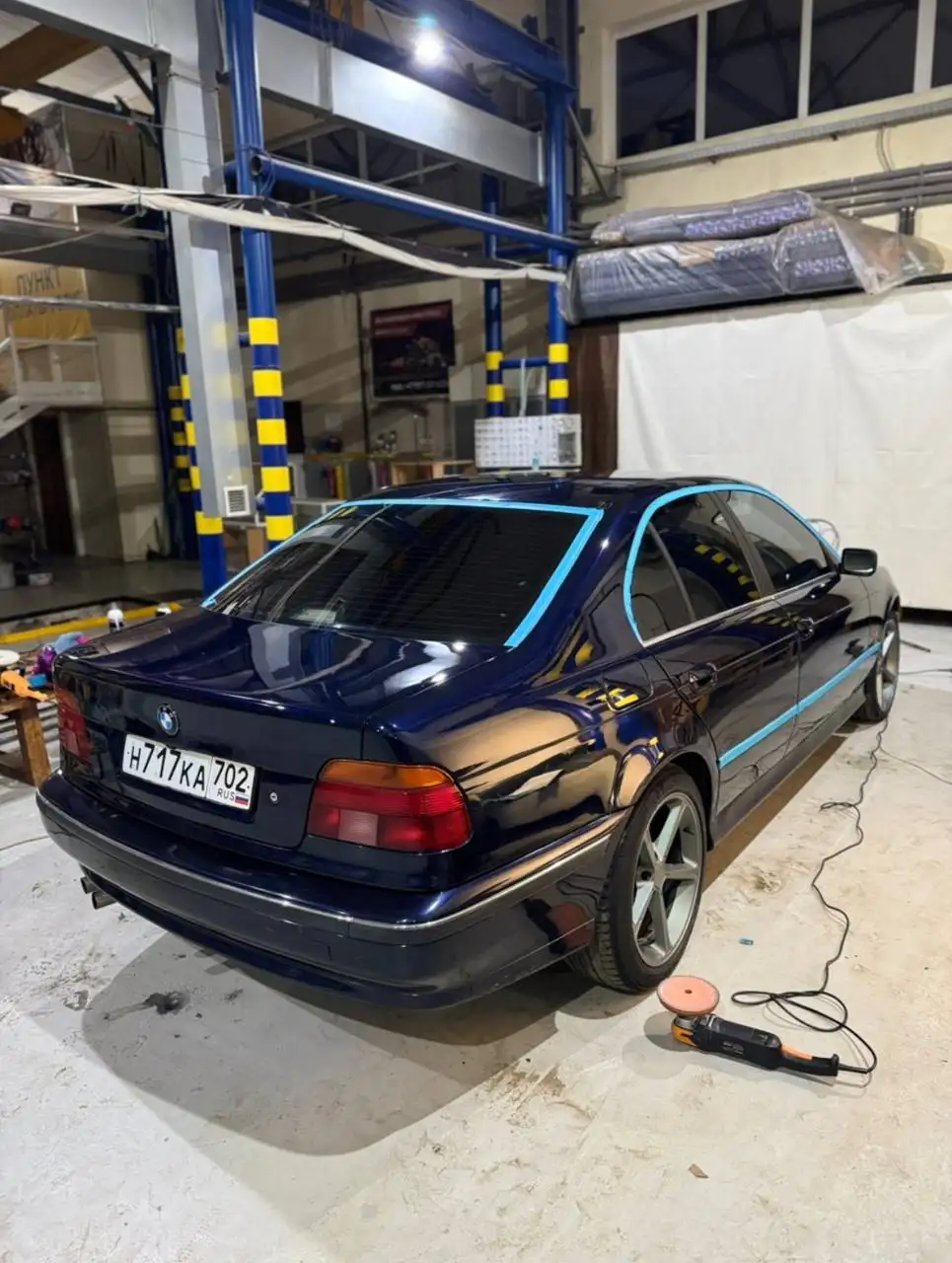 Продажа Нивы АКПП в аварии - Запчасти (Авто) в Неизвестно