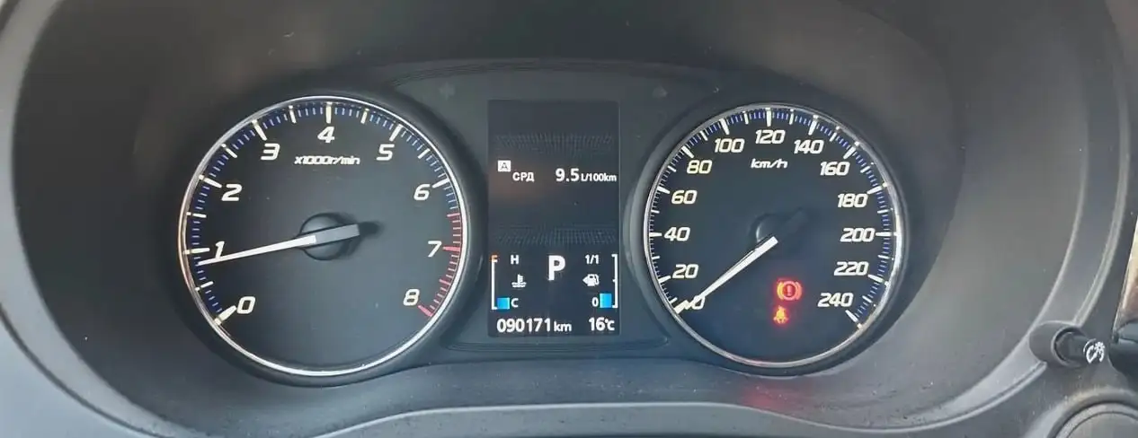 Mitsubishi Outlander 2018, 90 000 км - Легковые автомобили (Авто) в Уфа