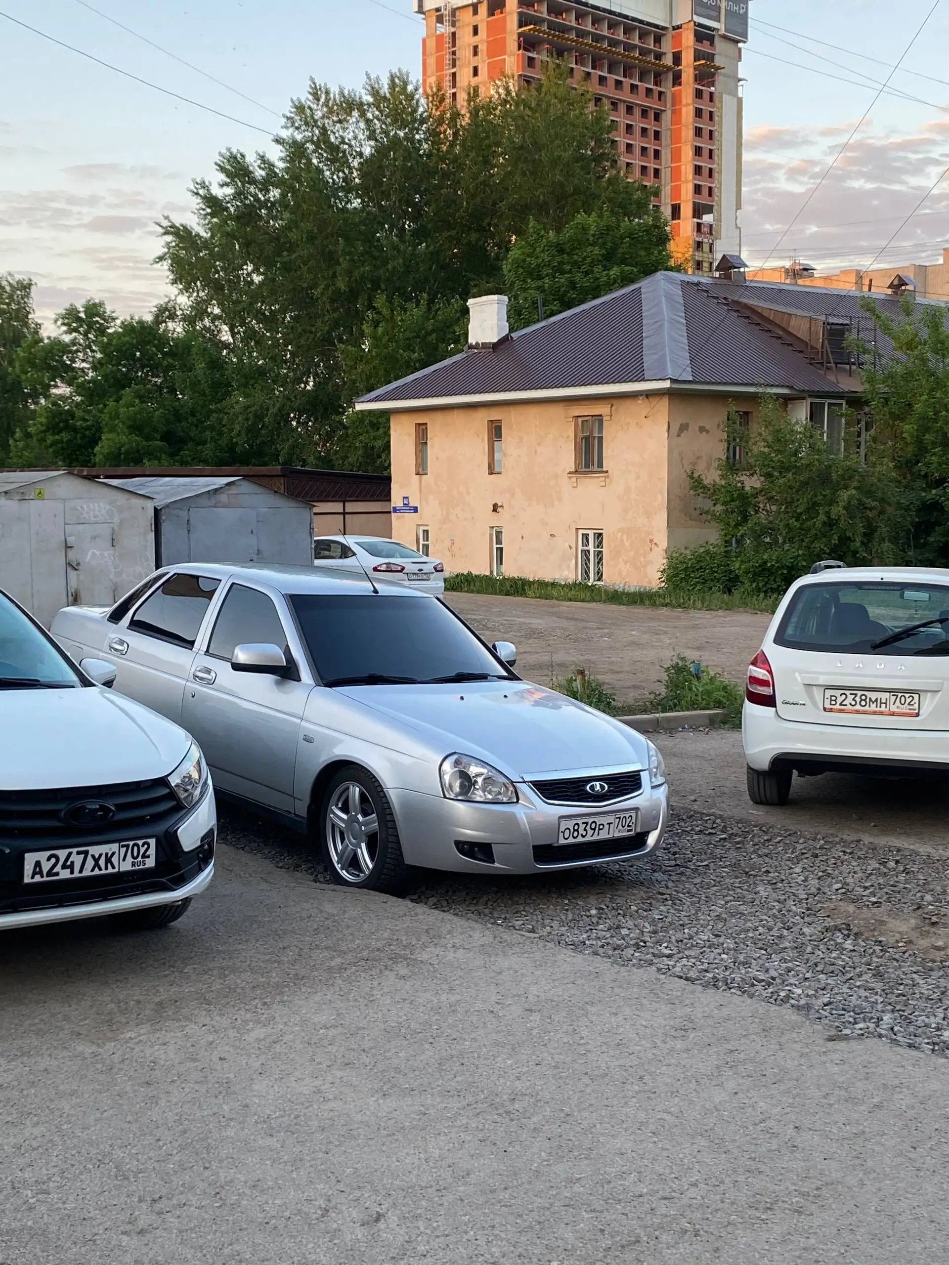 Продажа Приора 2007 года - Легковые автомобили (Авто) в Неизвестно