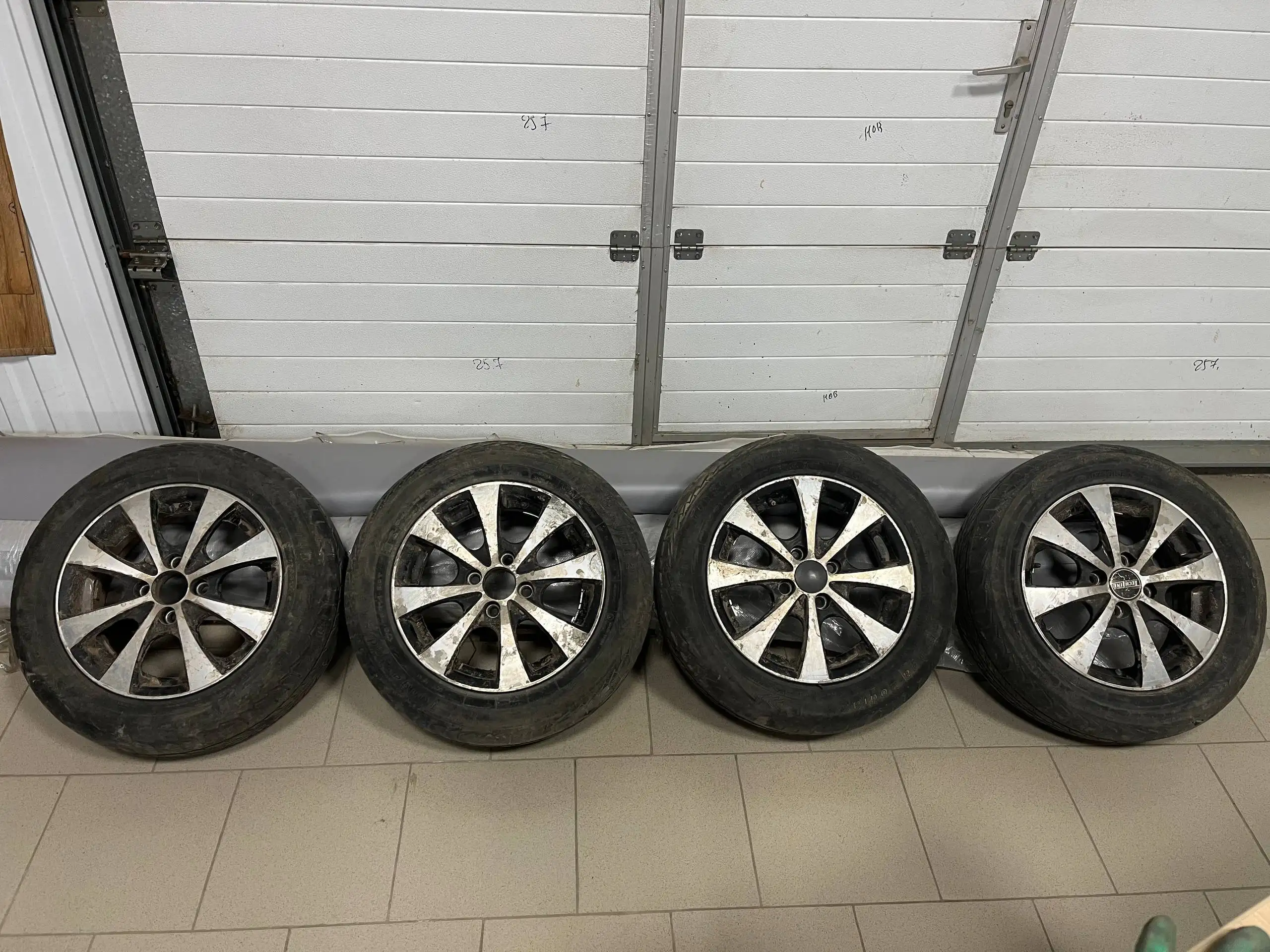 Продажа литья R14 с резиной - Колёсные диски и шины (Авто) в Туймазы