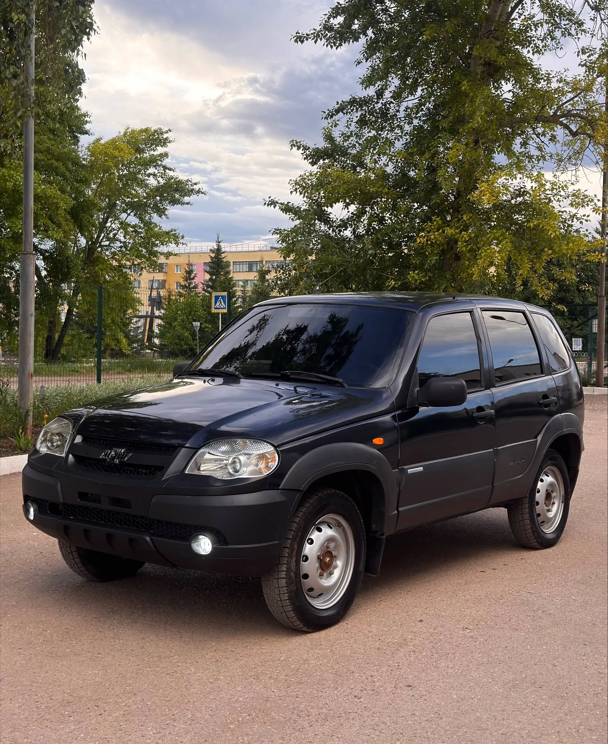 Chevrolet Niva 2010 в хорошем состоянии - Внедорожники (Авто) в Уфа