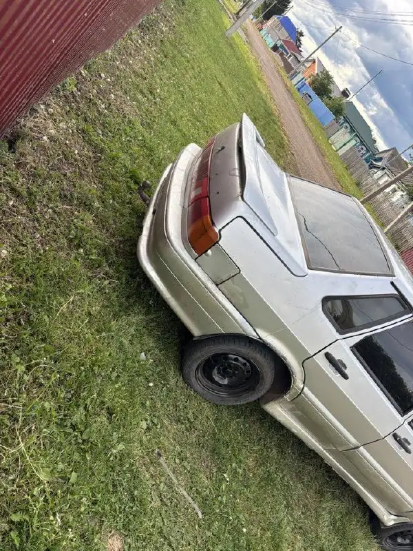 Автомобиль 2005 года - Авто в Неизвестно