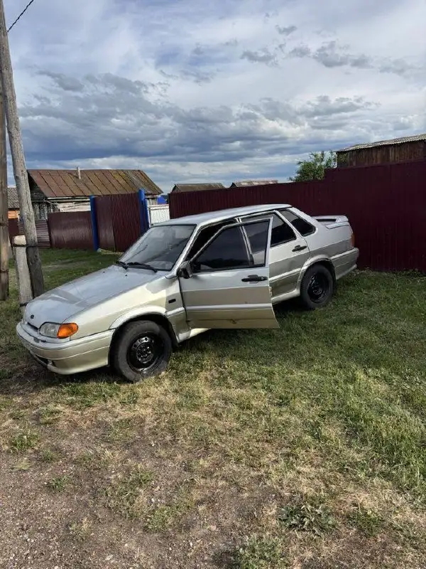 Автомобиль 2005 года - Авто в Неизвестно