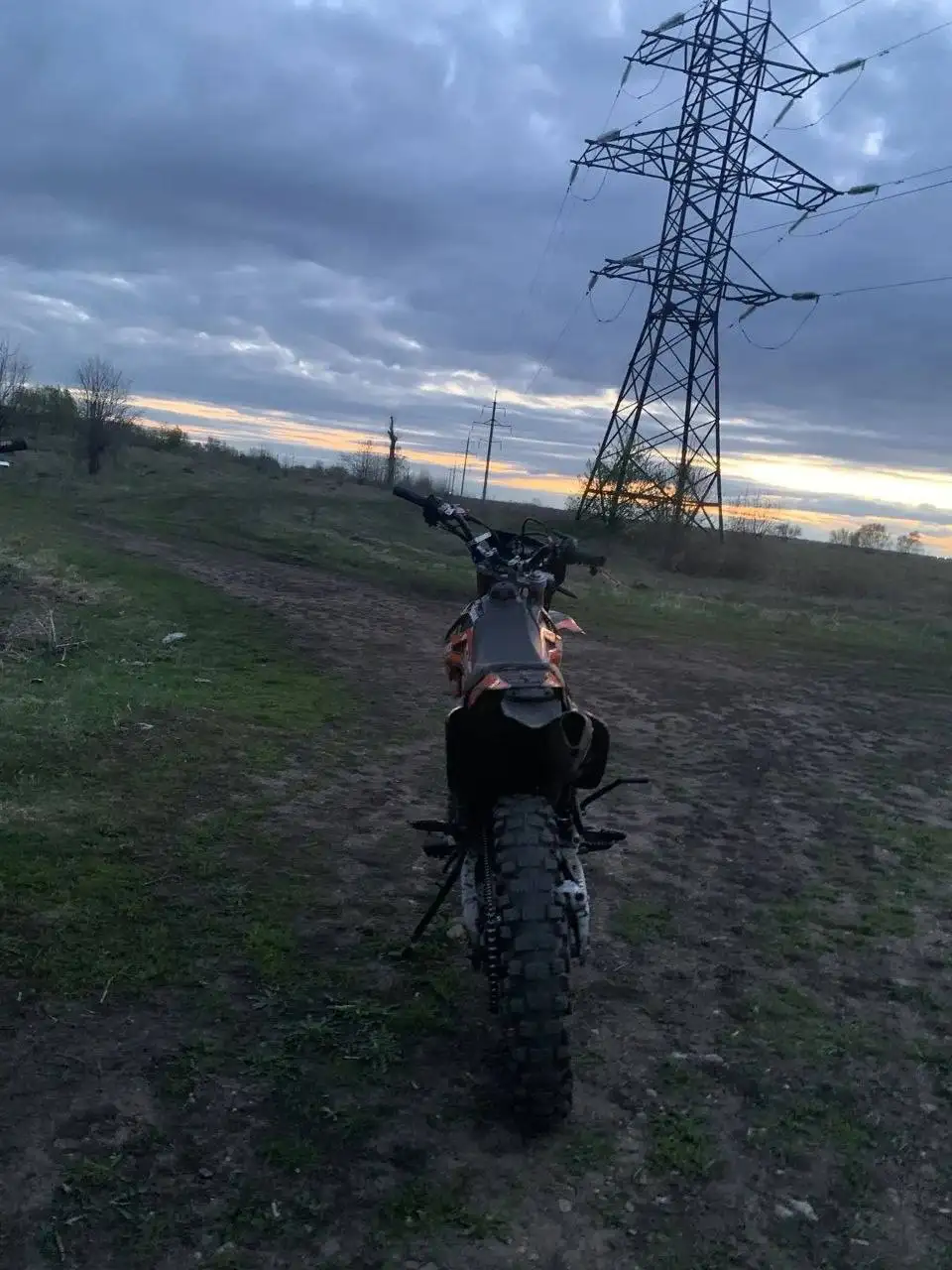 Продается эндуро 300 кубов - Мотоциклы (Авто) в Неизвестно
