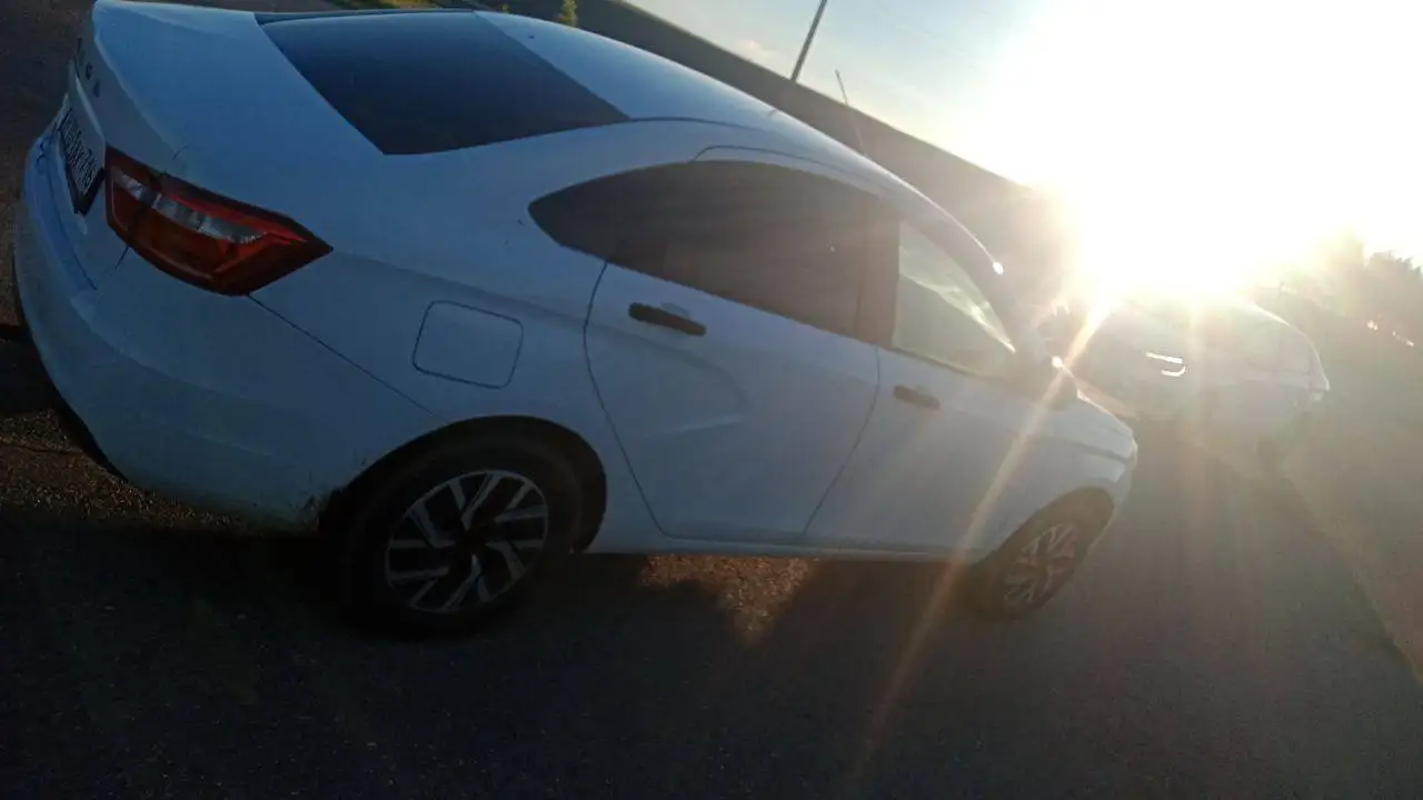 Автомобиль 2018 года в идеальном состоянии - Авто в Бугульма