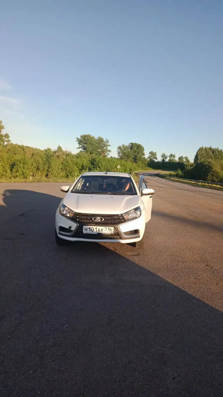 Автомобиль 2018 года в идеальном состоянии - Авто в Бугульма