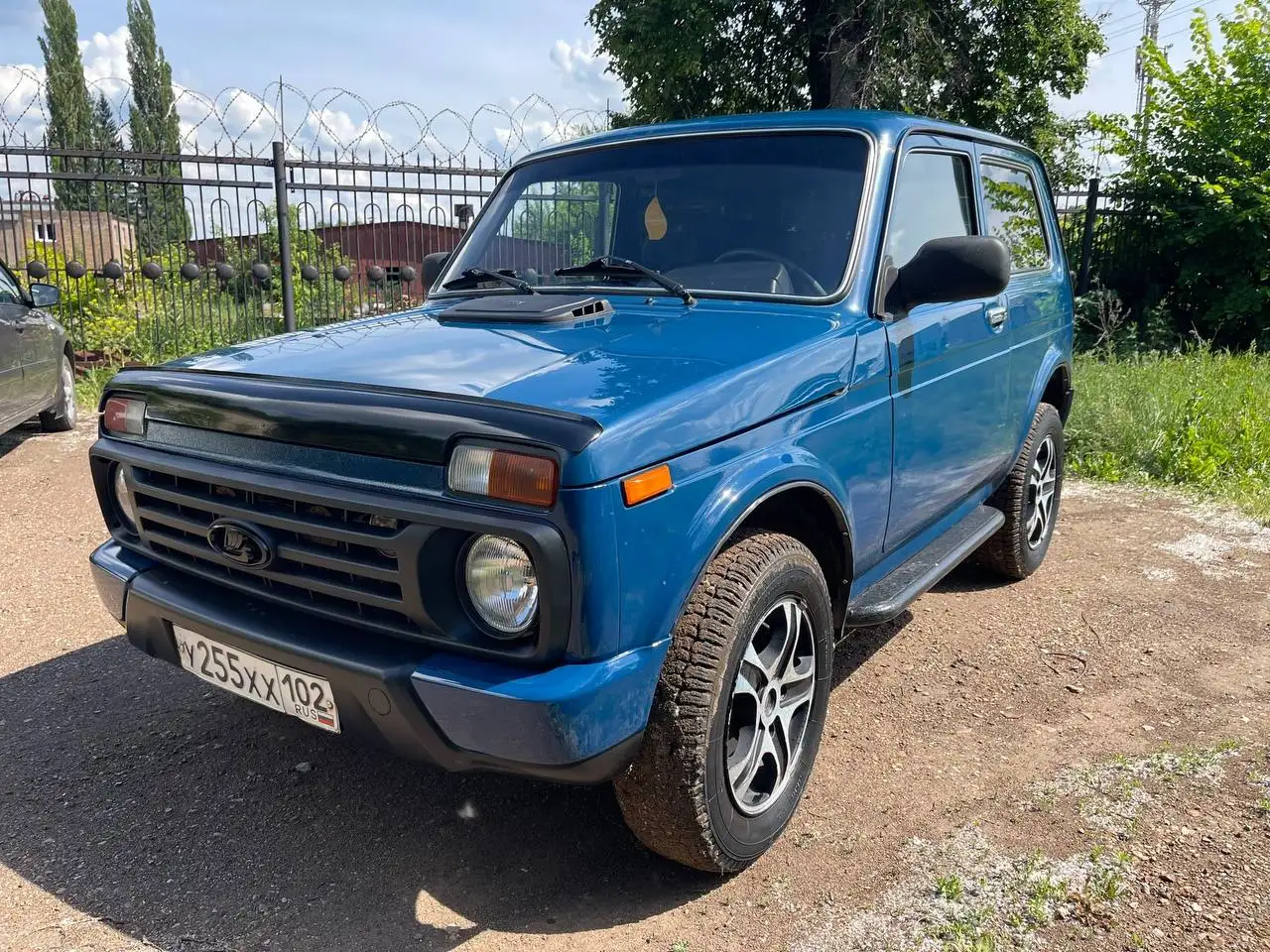 Продажа Нива 2014 года - Легковые автомобили (Авто) в Уфа