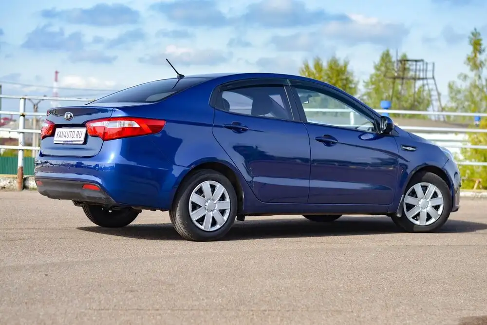 Kia Rio 2015 в кредит - Легковые автомобили (Авто) в Канаш