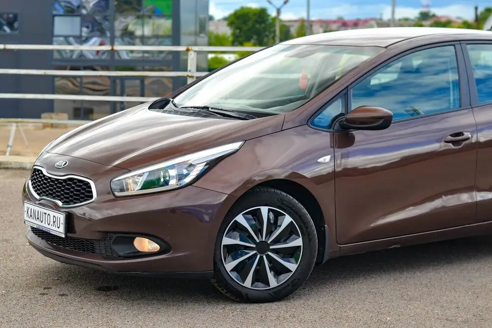 Kia Ceed 2014 1.4 MT - KIA (Авто) в Канаш
