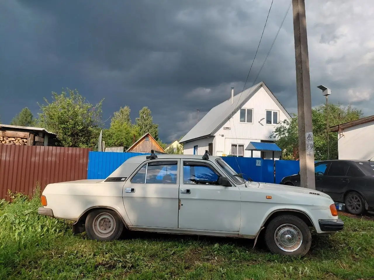 Волга 1996 года выпуска - Легковые автомобили (Авто) в Неизвестно