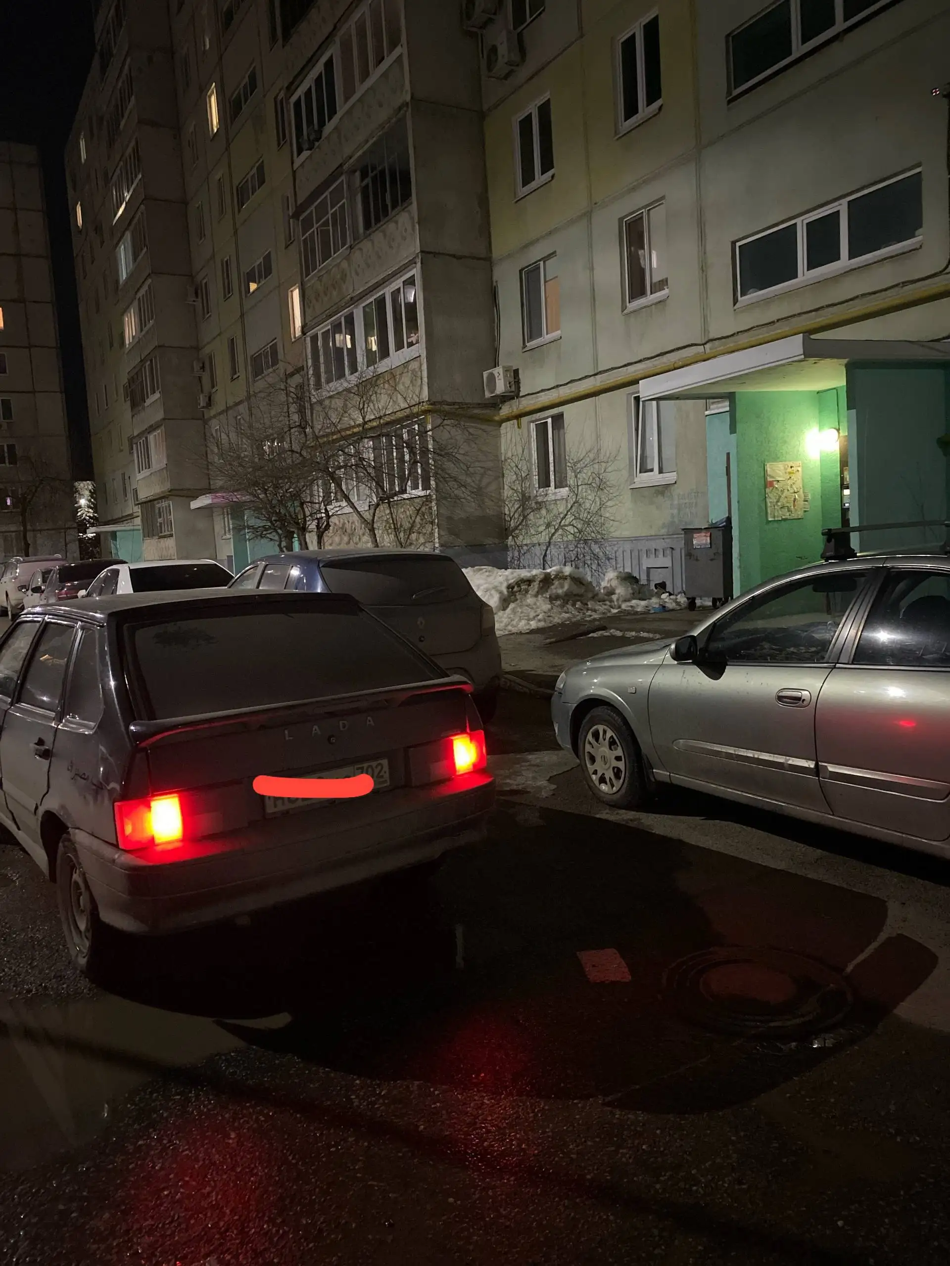 Автомобиль 2008 года с пробитой прокладкой - Авто в Неизвестно
