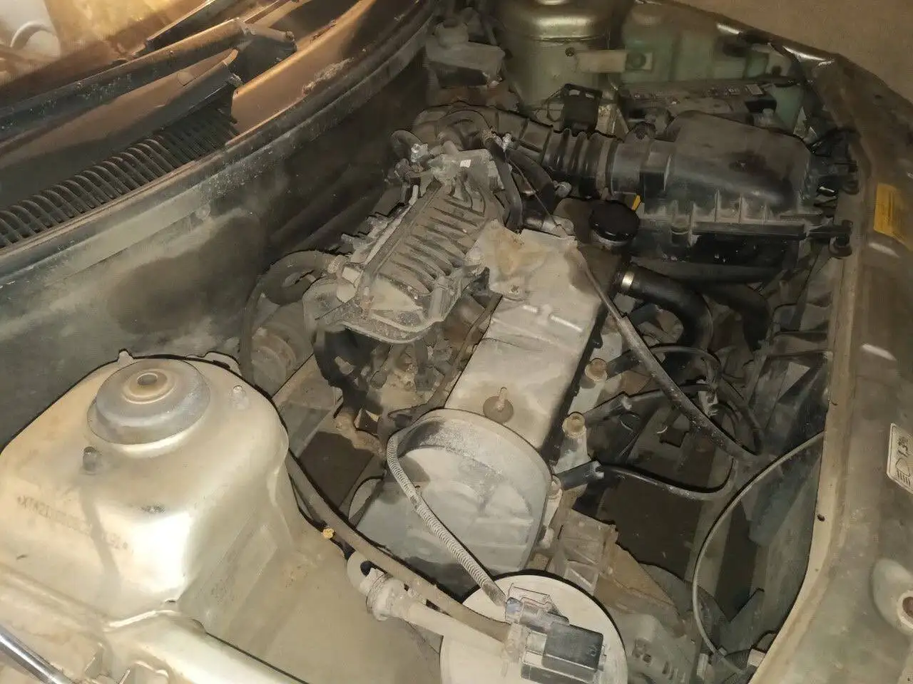 Автомобиль 2006 года, мотор и коробка целые - Авто в Челябинск