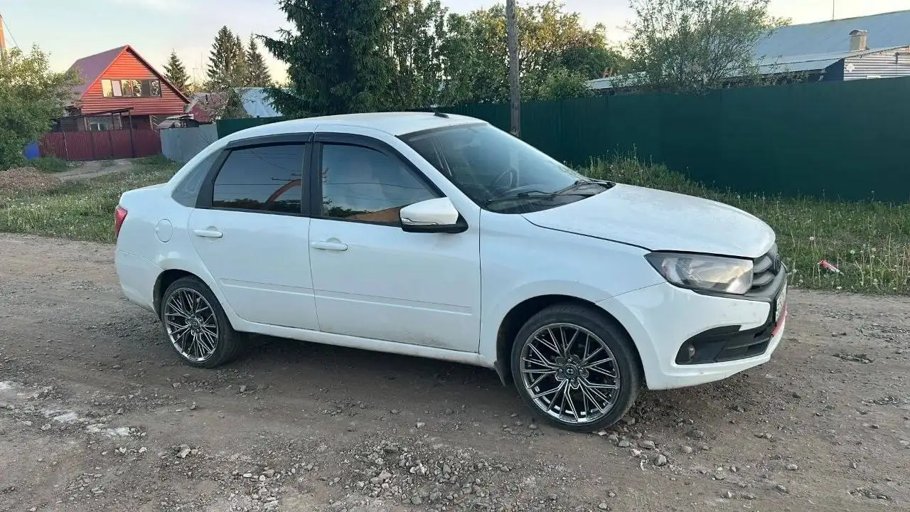 Granta 2021, шеснарь - Lada Granta (Авто) в Уфа