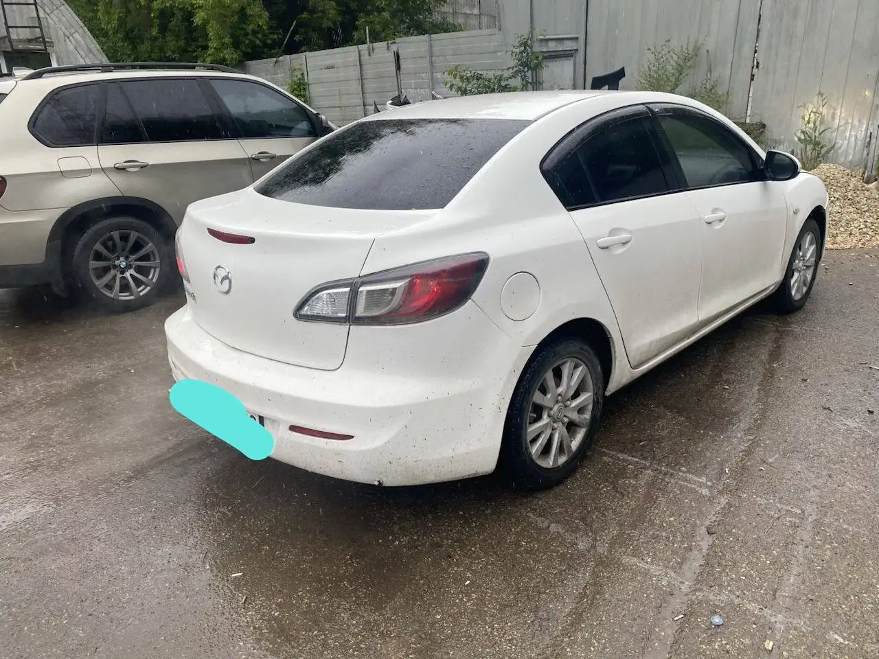 Автомобиль 2013 года 1.6 автомат - Легковые автомобили (Авто) в Магнитогорск