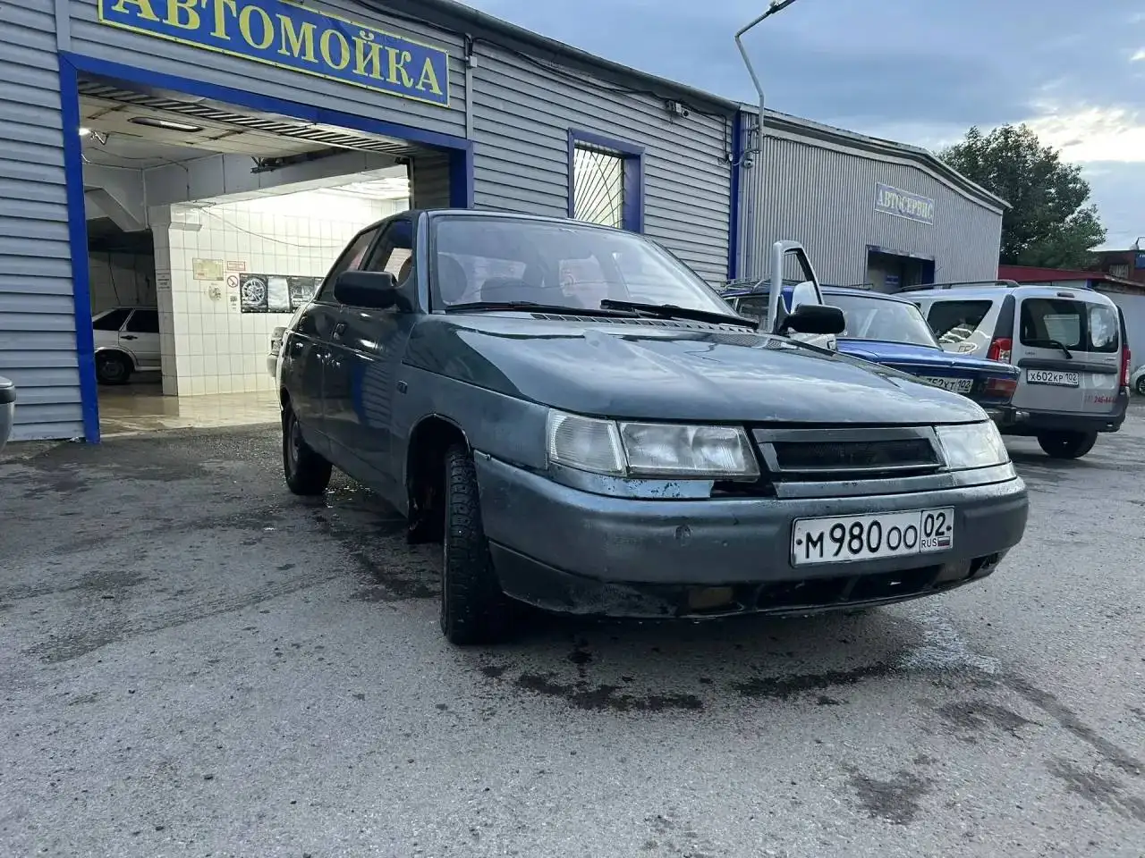 Мотор и капотка для авто - Двигатель (Авто) в Неизвестно