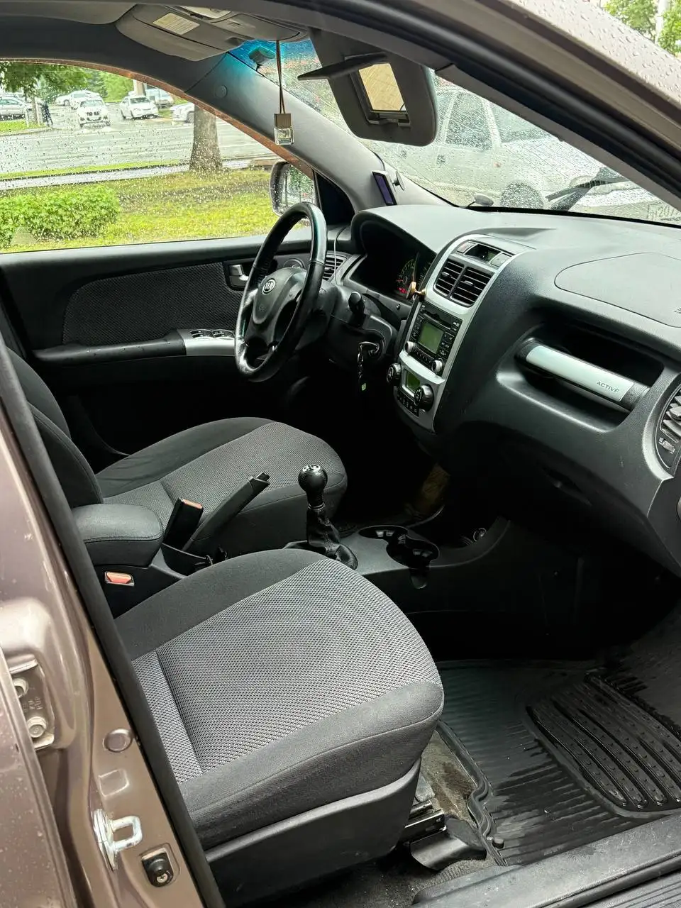 Kia Sportage 2010 года - Легковые автомобили (Авто) в Уфа