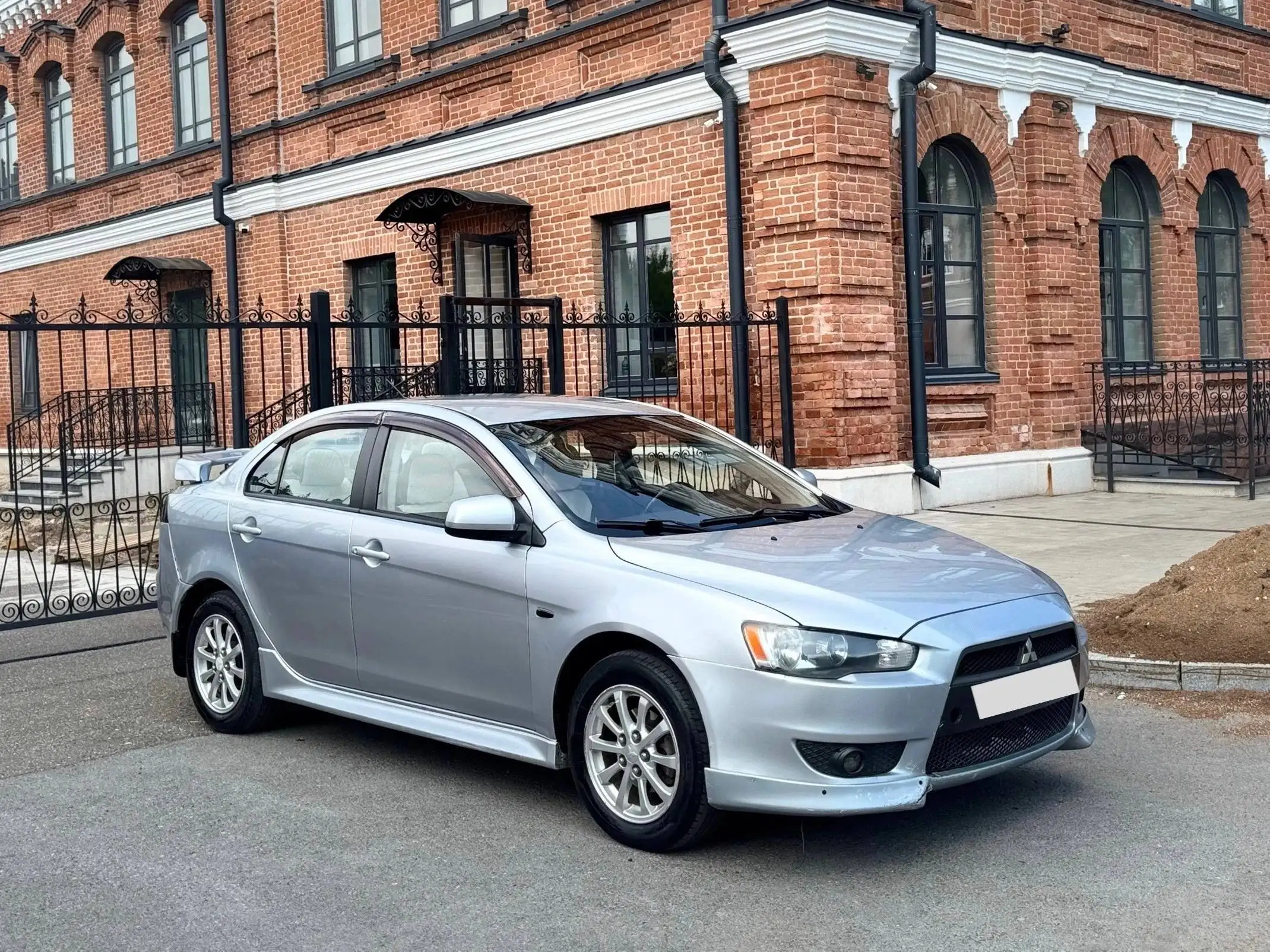 Mitsubishi Lancer X 2010 - Легковые автомобили (Авто) в Стерлитамак