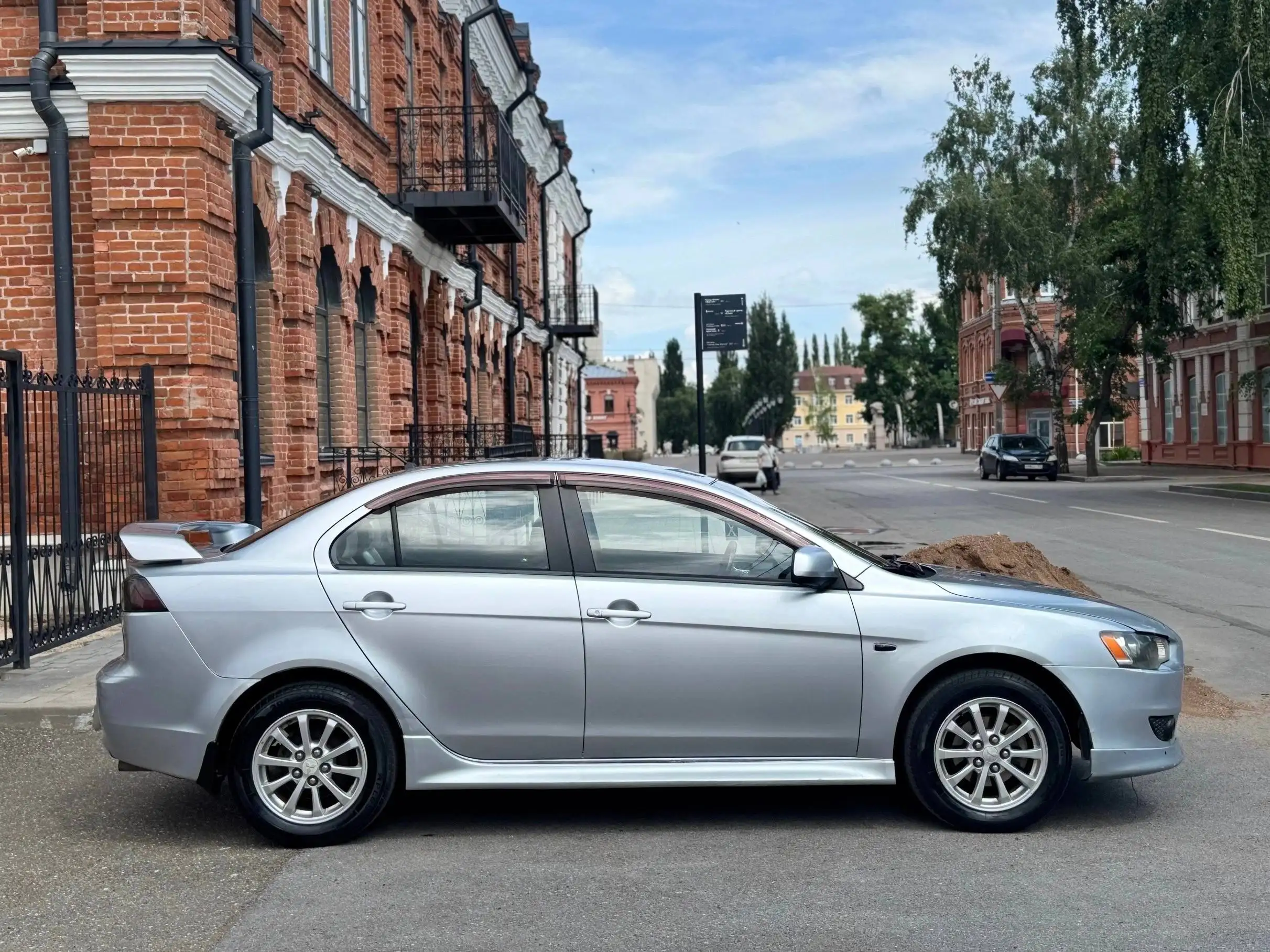 Mitsubishi Lancer X 2010 - Легковые автомобили (Авто) в Стерлитамак