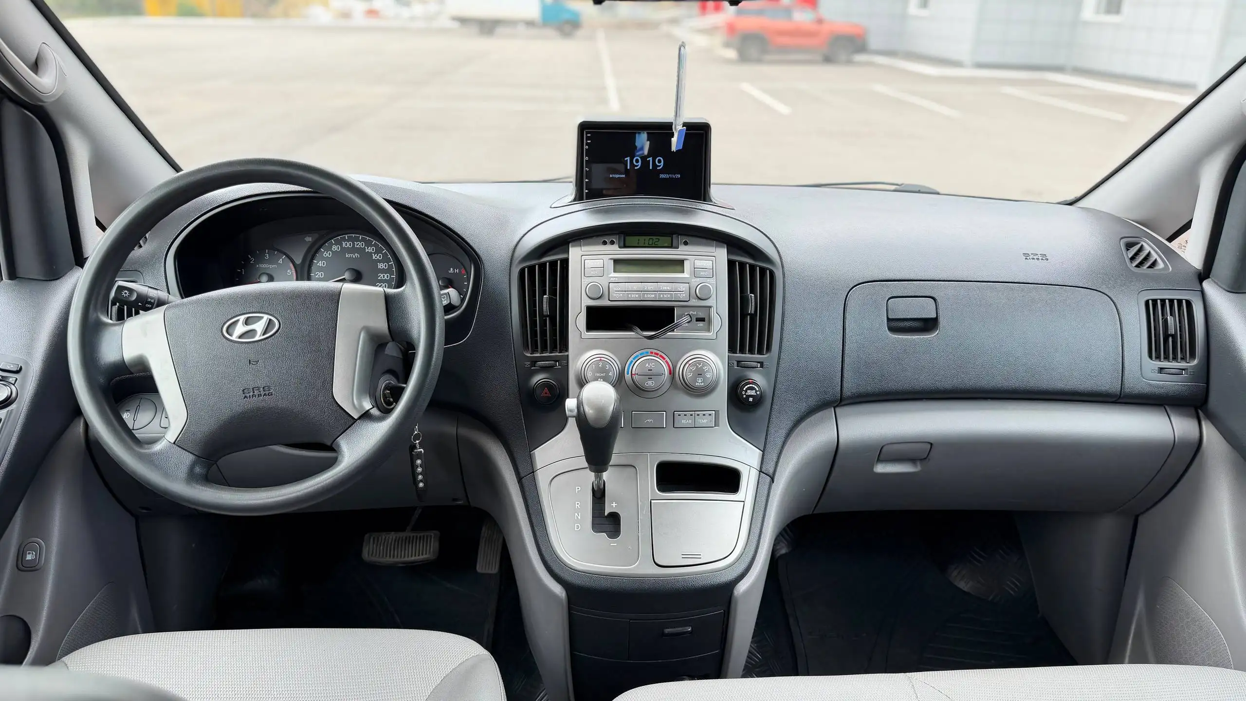 Hyundai Grand Starex 2011 - Авто в Туймазы