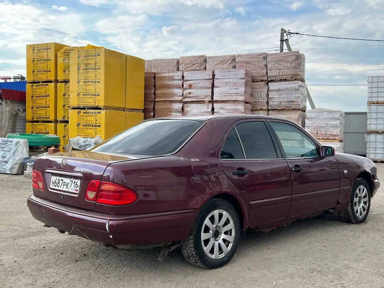 Mercedes-Benz W210 1996 - Mercedes-Benz (Авто) в Набережные Челны