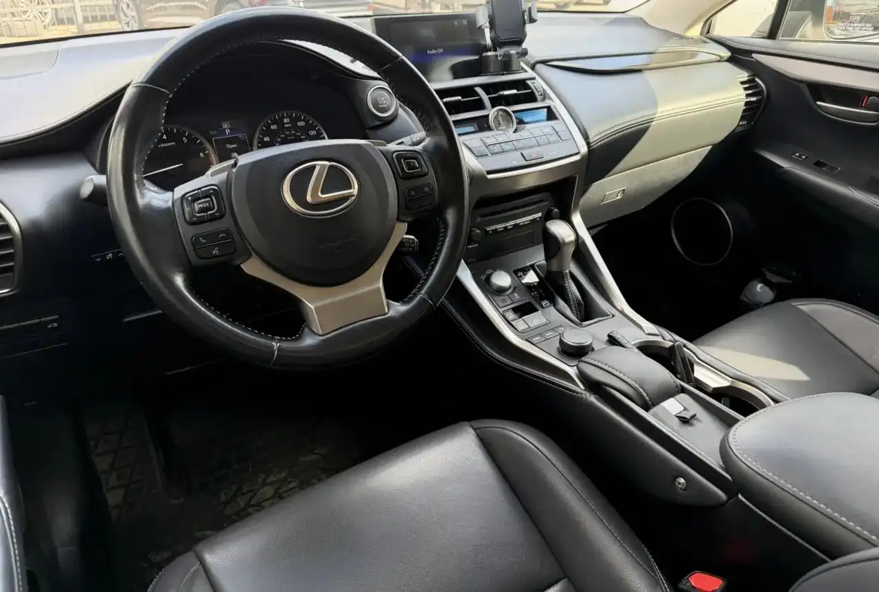 Lexus NX в отличном состоянии - Авто в АВТОРЫНОК БАШКОРТОСТАН